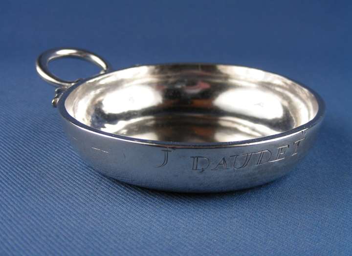 Louis XV silver circular wine taster with snake handle by Pierre Decerizieres, Thouars 1748